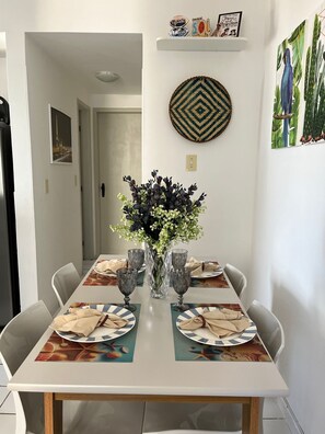 تناول الطعام