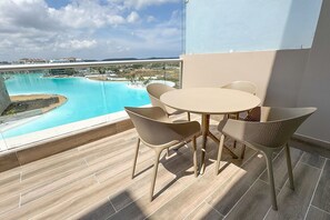 Apartment (XB01I) | Speisen im Freien