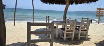 New spacious 2-bedroom 3 bath condo in Playa Bucerías with Ocean Pool gym, WiFi