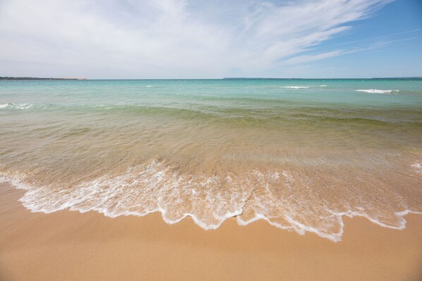 كراسي للتشمس، مناشف للشاطئ