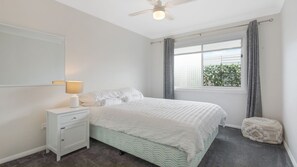 4 makuuhuonetta, vuodevaatteet