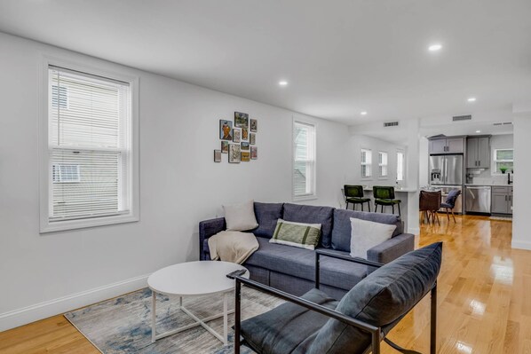 Exterior - Cityscape (Chelsea)