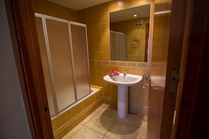 Apartment | 3 bedrooms - Rodas II in Roses With 3 Bedrooms and 2 Bathrooms (Roses)