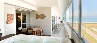 Penthouse with Jacuzzi in Palmas