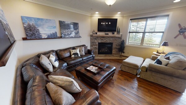 Televisión, chimenea