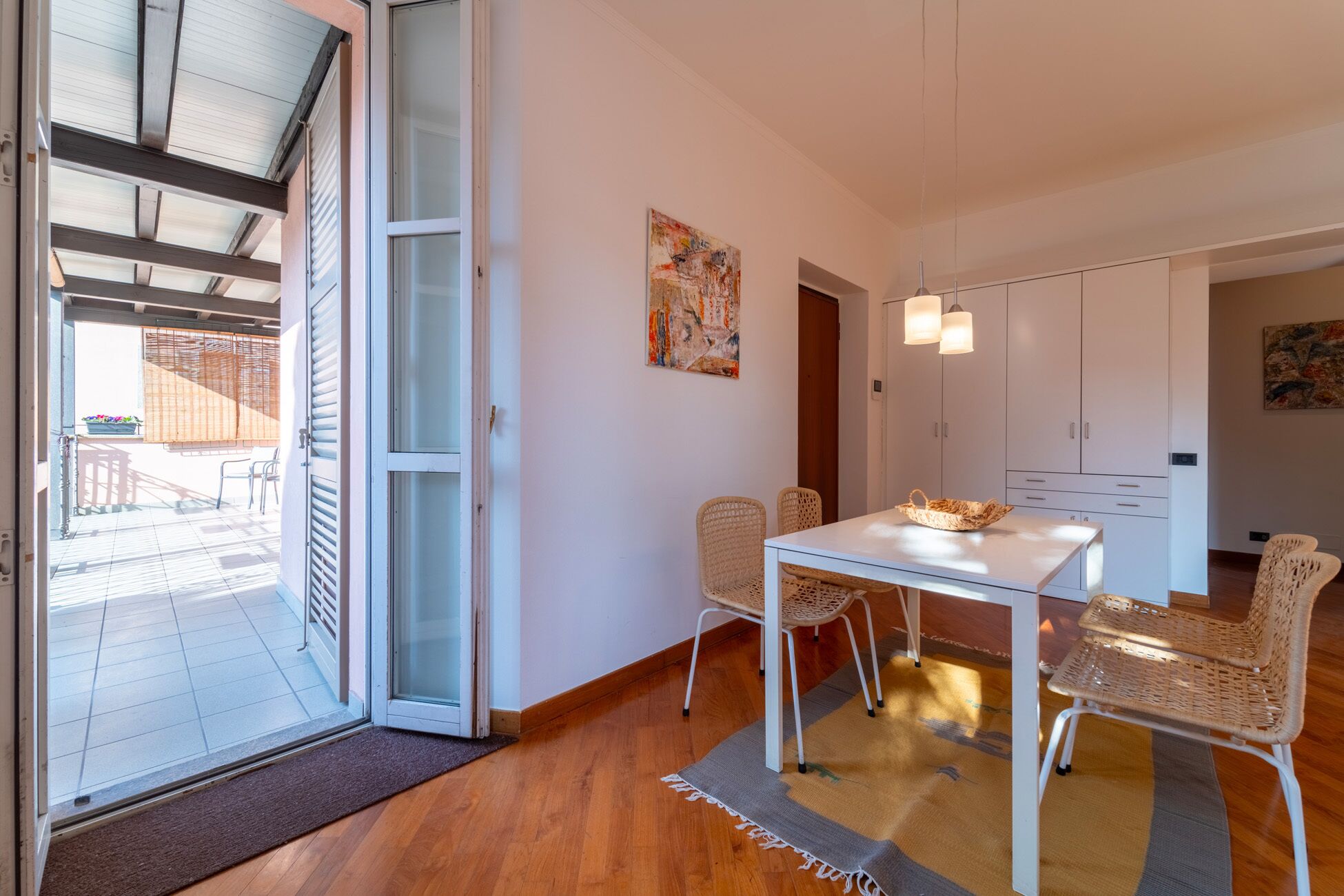 Appartement | Woonruimte | Een 32-inch televisie met digitale zenders