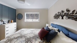 2 bedrooms, WiFi, bed sheets