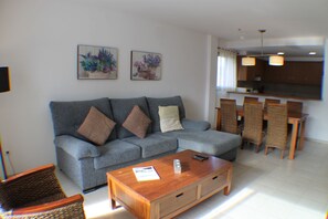 Apartment | 3 bedrooms - Torre Quimeta 3A in Roses (Roses)