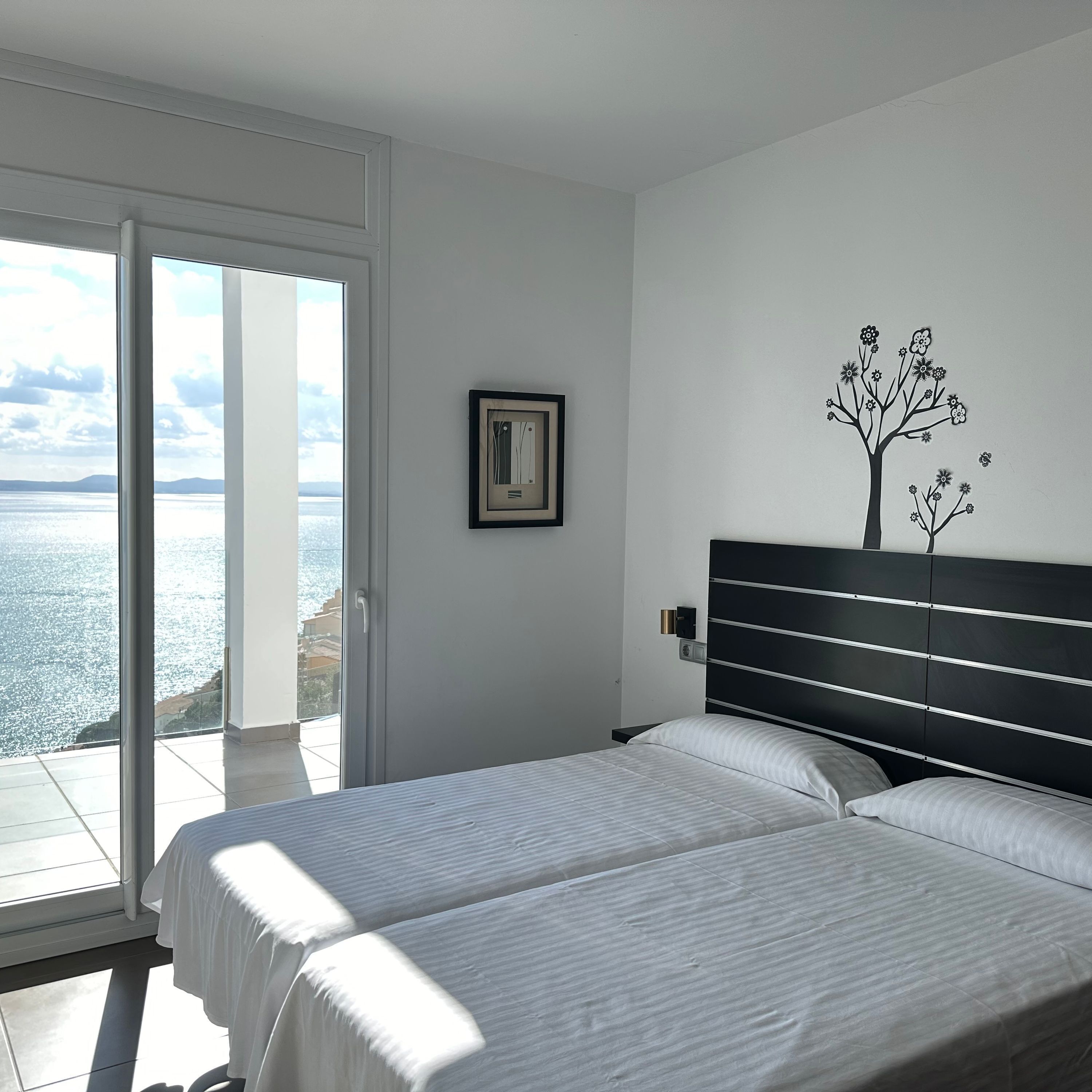 4 bedrooms