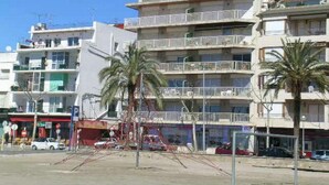 Apartment | 4 bedrooms - Avenida 5B in Roses With 4 Bedrooms and 3 Bathrooms (Roses)
