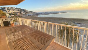 Apartment | 4 bedrooms - Avenida 5B in Roses With 4 Bedrooms and 3 Bathrooms (Roses)