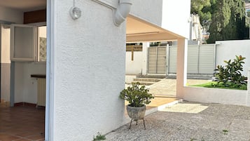4 bedrooms