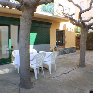 2 عدّة غرف نوم