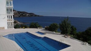 Apartment | 2 bedrooms - Blaumar 4A in Roses With 2 Bedrooms and 2 Bathrooms (Roses)