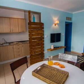 1 bedroom - Marina 3 in Roses With 1 Bedrooms and 1 Bathrooms (Roses)