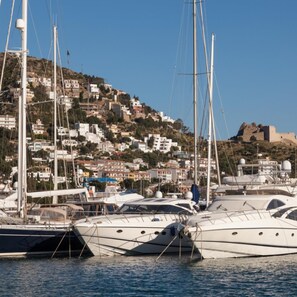 Apartment | 1 bedroom - Marina 7 in Roses With 1 Bedrooms and 1 Bathrooms (Roses)