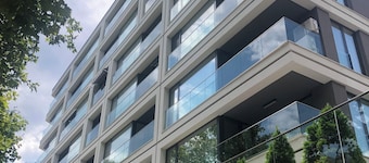 Amazing garden terrace,fully equipped kitchen,private parking and free WiFi.