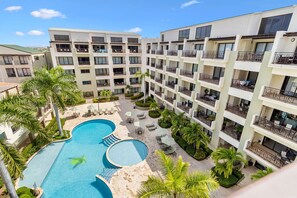 Apartment - 2BR 2BA Duplex w Amazing Views Pool Amenities (Noord)