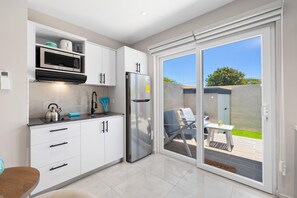 Apartment - Brand NEW 1br2ba w Privatepool in Amazing Location (Noord)