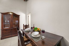 Apartment - Cozy 1br1ba w Private Pool Patio Close 2 Beach (Noord)