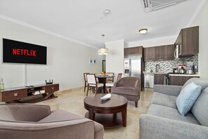 Apartment | 1 bedroom - 1br1ba Condo in Amazing Location w Pool and GYM (Noord)