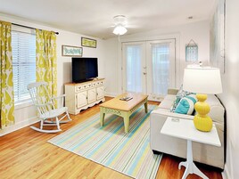 House, Multiple Beds, Patio, Garden View (A Shore Thing) | Living area