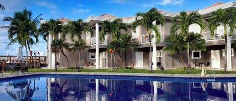 Piscina externa