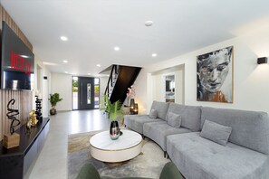 Villa | 6 Schlafzimmer