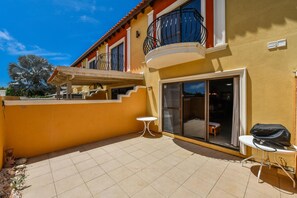 2 bedrooms - Gated Community 2br3ba Gold Coast Pools GYM (Noord)