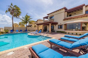 Villa | 4 bedrooms - Golf Lover s Haven Tierra del Sol Getaway Pool (Noord)