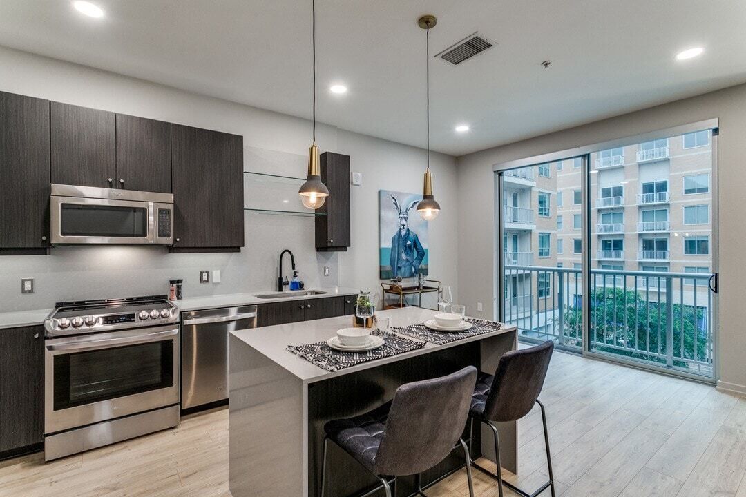 Modern, luxury 1-bedroom in West Village
