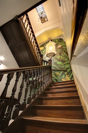 Staircase - Play Hostel Garden (Buenos Aires)