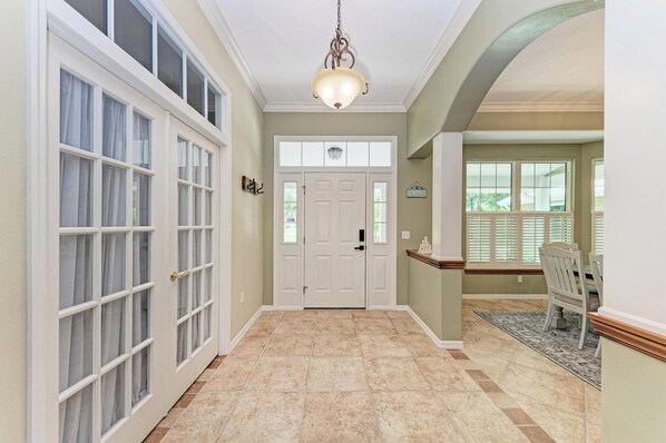 Interior - Garden House with Pool & Spa (Bradenton)