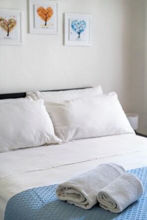 Free WiFi, bed sheets