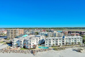 Exterior - Oceanfront 2BR • Cherry Grove Point Views • Updated First-Floor Condo (North Myrtle Beach)