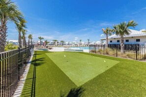 المنطقة المحيطة بالمنشأة