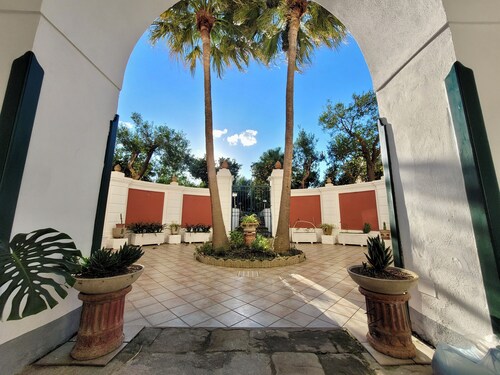 Donna Rita suite with garden