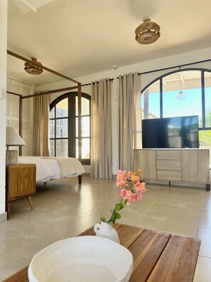 4 Schlafzimmer, Bügeleisen/Bügelbrett, WLAN