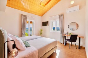 4 Schlafzimmer, Bügeleisen/Bügelbrett, kostenloses WLAN, Bettwäsche