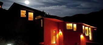 Bisbee Luxe "Eco-Casita" Cool Mountain Retreat with SRT*