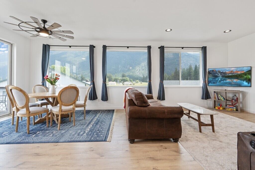 Smart TV, foosball, books