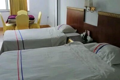 Xinhui Hotel