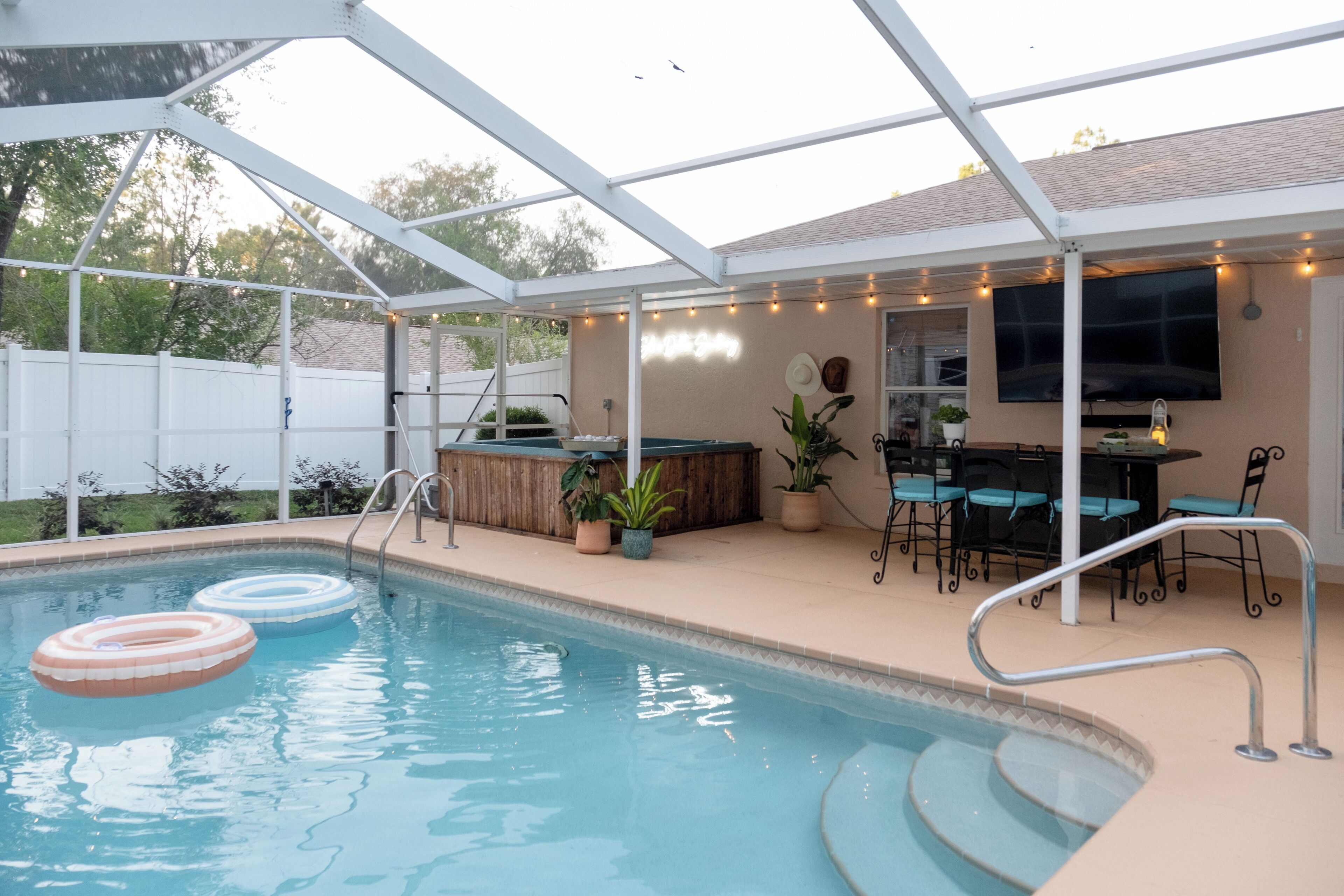 Outdoor pool, a heated pool