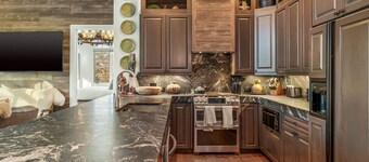 Slopeside Beaver Creek | Pool