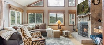 Stunning Views of Beaver Creek & 13min to Vail