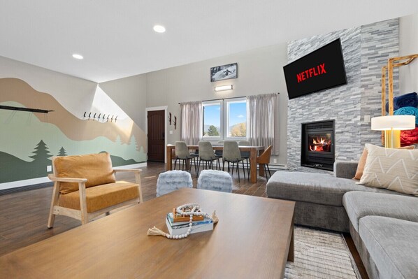 Smart-TV, Kamin
