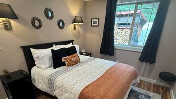 6 Schlafzimmer, Schreibtisch, kostenloses WLAN, Bettwäsche