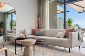 TV, stereo - Casa Hermano - Private Pool Penthouse (Marbella)