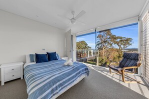 4 chambres, fer et planche à repasser, accès Internet, draps fournis