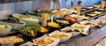 Lilium Hotel & Suites